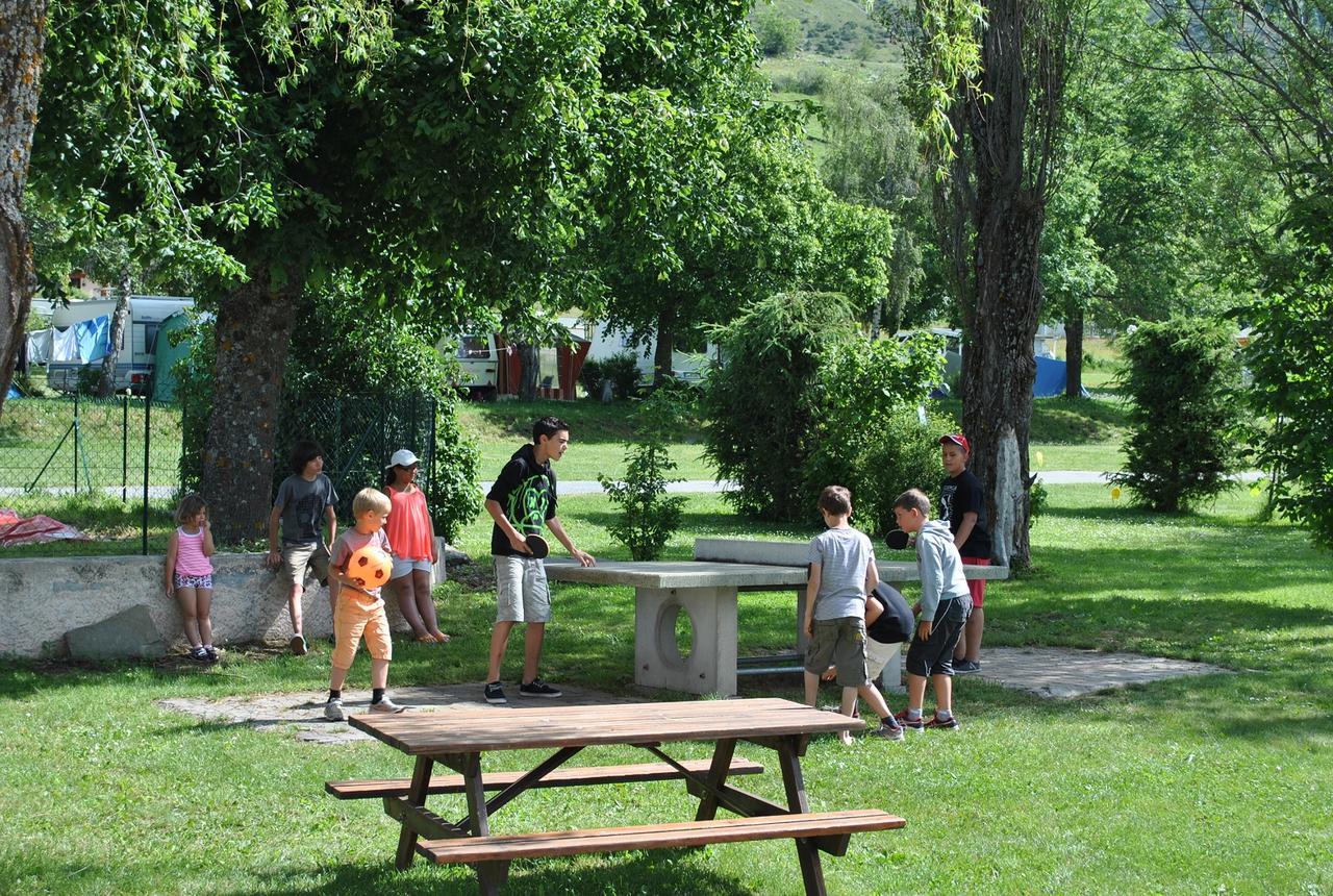 Les Hauts Des Auches Ancelle Exterior photo